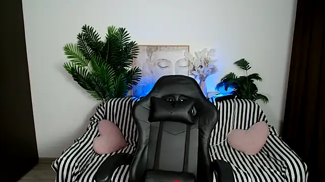 SEXY-GODDESabrina online show from March 2025 12:28:02 AM