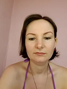 Snapshot of Stella_QueenNr1 chatting on September 2025 08:10:01 PM Stella QueenNr1 online show from September 2025 08:10:01 PM