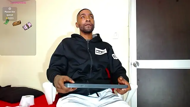 kilian xx online show from October 2025 03:40:01 AM