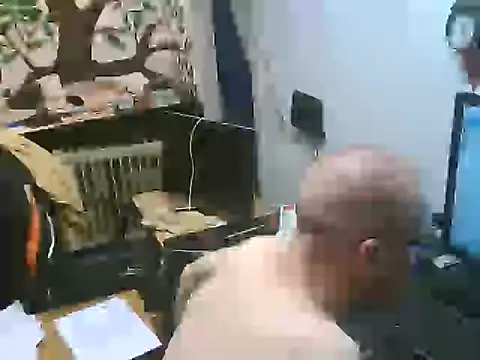 GrizzyLemming77 online show from October 2025 04:29:01 PM