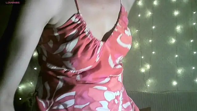 Snapshot of MarieODahliaS chatting on November 2025 10:03:01 AM MarieODahliaS online show from November 2025 10:03:01 AM