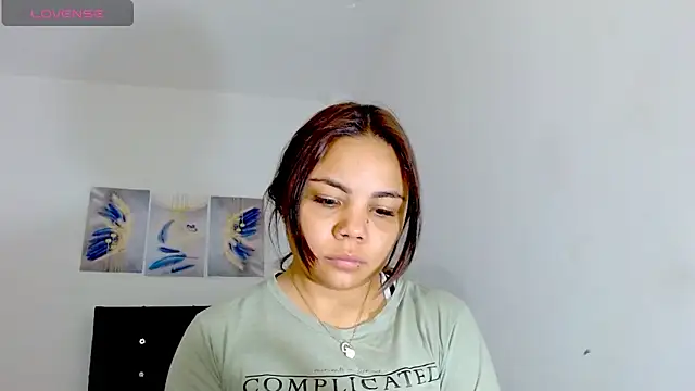 Snapshot of Kylie_loveee chatting on October 2025 12:17:02 PM Kylie loveee online show from October 2025 12:17:02 PM