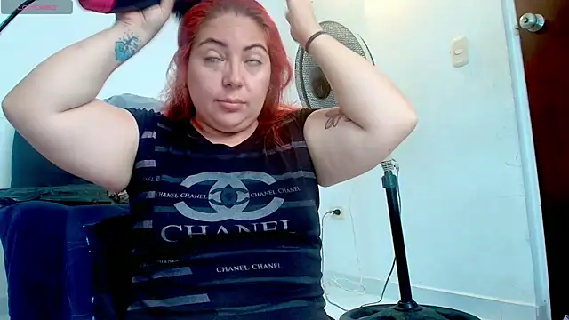 Snapshot of abigail_curvy chatting on October 2025 01:54:02 PM abigail curvy online show from October 2025 01:54:02 PM