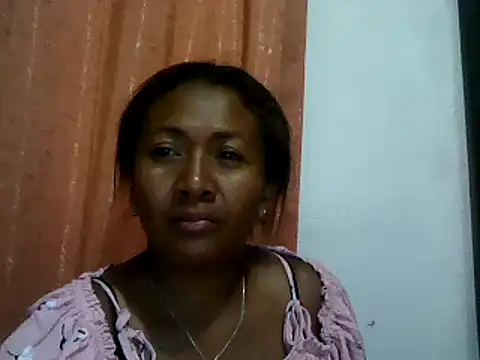 Snapshot of sexyladii chatting on December 2024 05:06:02 PM sexyladii online show from December 2024 05:06:02 PM