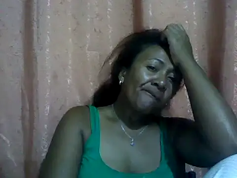 Snapshot of sexyladii chatting on February 2025 06:08:02 PM sexyladii online show from February 2025 06:08:02 PM