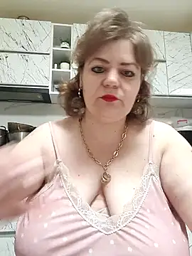 Snapshot of cindybbwsquirt chatting on October 2025 05:08:02 AM cindybbwsquirt online show from October 2025 05:08:02 AM
