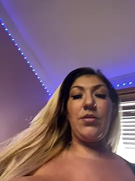 LittleMissEeve online show from February 2025 04:36:01 PM