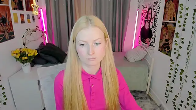 Snapshot of Laly_Peach chatting on October 2025 04:07:01 PM Laly Peach online show from October 2025 04:07:01 PM