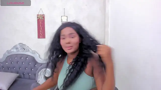 Snapshot of katherin_cruz_ chatting on November 2025 06:41:02 PM katherin cruz online show from November 2025 06:41:02 PM