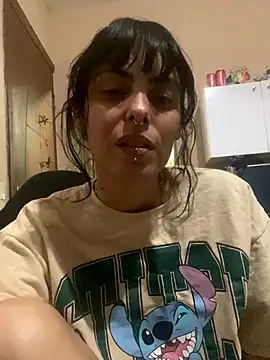 Snapshot of Sarah-safada chatting on November 2025 03:05:01 AM Sarah-safada online show from November 2025 03:05:01 AM