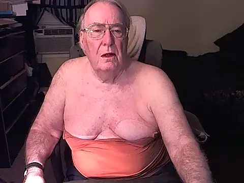 Snapshot of Toastir chatting on December 2024 02:31:01 AM Toastir online show from December 2024 02:31:01 AM
