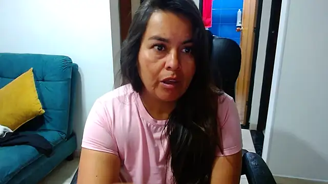 Ixchel Anaid online show from January 2025 11:44:02 AM