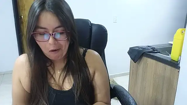 Ixchel Anaid online show from February 2025 10:02:02 PM