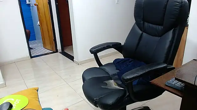 Ixchel Anaid online show from February 2025 12:49:02 AM