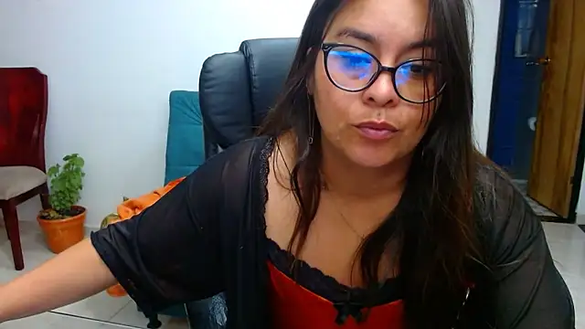 Ixchel Anaid online show from February 2025 10:00:02 AM