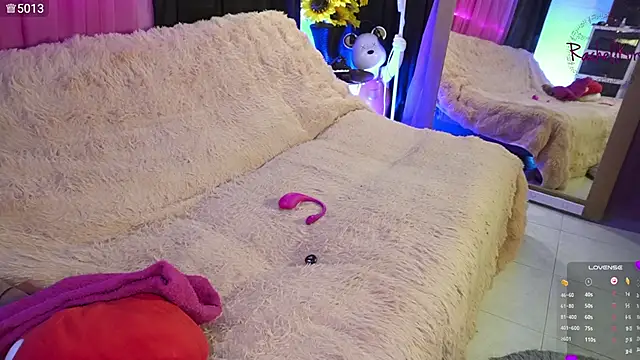 Rachellkors online show from September 2025 11:26:02 AM