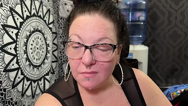 Miss Phat Booty online show from January 2025 04:02:02 AM