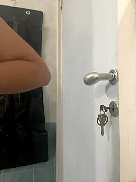 Snapshot of Aestheticsgirl chatting on November 2025 10:23:02 PM Aestheticsgirl online show from November 2025 10:23:02 PM