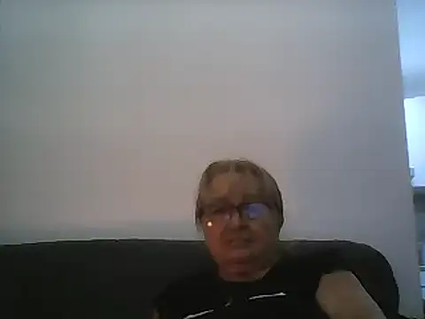 Snapshot of Etasulla_Bulab chatting on December 2024 07:43:02 PM Etasulla Bulab online show from December 2024 07:43:02 PM