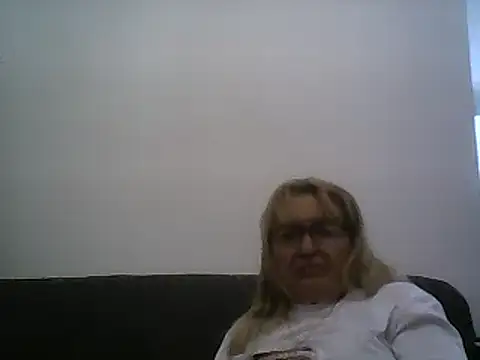 Snapshot of Etasulla_Bulab chatting on December 2024 06:48:01 PM Etasulla Bulab online show from December 2024 06:48:01 PM