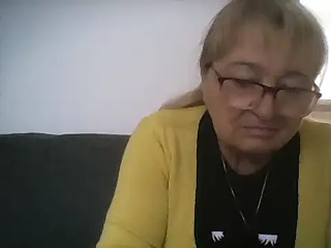 Snapshot of Etasulla_Bulab chatting on January 2025 02:04:01 PM Etasulla Bulab online show from January 2025 02:04:01 PM