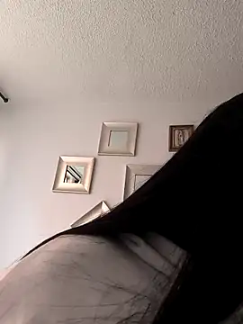 paola091 online show from February 2025 07:16:02 PM