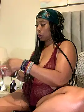 Snapshot of CurvyDesire1 chatting on October 2025 07:57:02 PM CurvyDesire1 online show from October 2025 07:57:02 PM