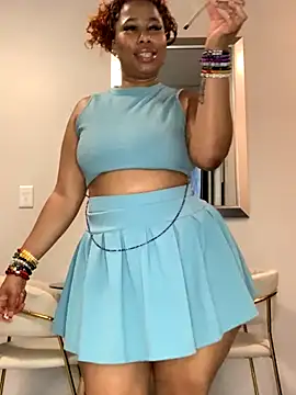 Snapshot of CurvyDesire1 chatting on October 2025 07:48:02 PM CurvyDesire1 online show from October 2025 07:48:02 PM