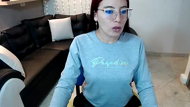 annyfischer online show from January 2025 03:00:02 AM