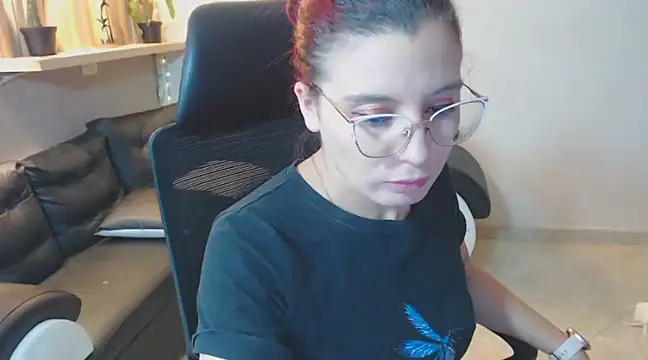 annyfischer online show from March 2025 07:13:02 AM