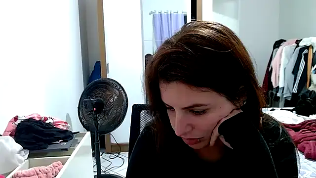 chelbyy online show from September 2025 01:20:02 AM