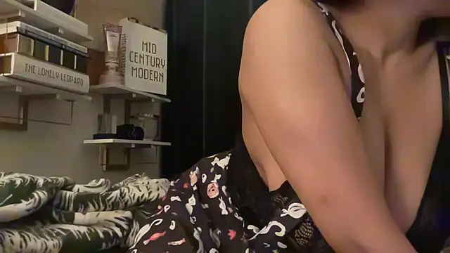 Sanaawest online show from October 2025 11:55:02 AM