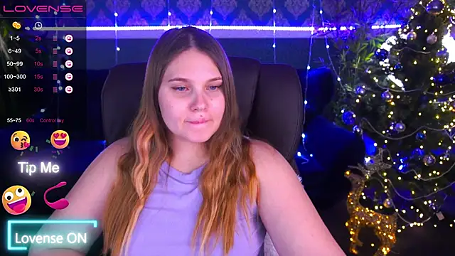 Snapshot of VinnaSky chatting on December 2024 04:47:02 PM VinnaSky online show from December 2024 04:47:02 PM