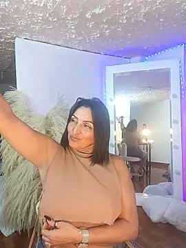 Snapshot of zullyxhot chatting on November 2025 09:57:02 PM zullyxhot online show from November 2025 09:57:02 PM