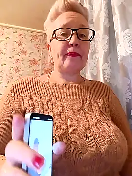 Snapshot of Cerd_Ayaz chatting on November 2025 04:03:02 AM Cerd Ayaz online show from November 2025 04:03:02 AM