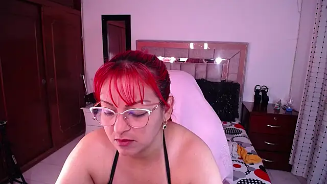 salomecastro  online show from January 2025 01:32:02 AM