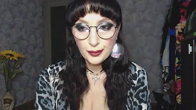 Aziza1 online show from February 2025 03:49:02 PM