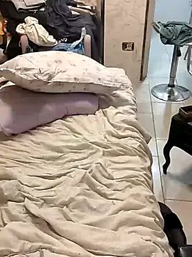 ivanperistil online show from November 2025 02:44:01 AM