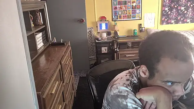 Snapshot of LordSpunFun chatting on October 2025 04:30:02 PM LordSpunFun online show from October 2025 04:30:02 PM