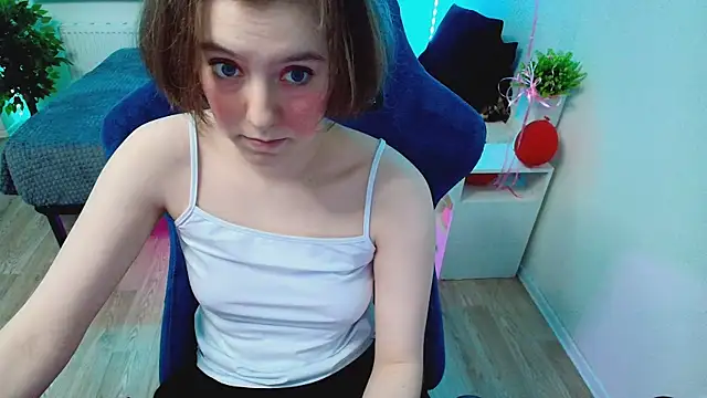 CranberryHot online show from October 2025 12:47:02 AM