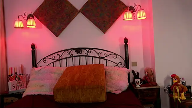 einneuesleben online show from February 2025 07:47:01 AM