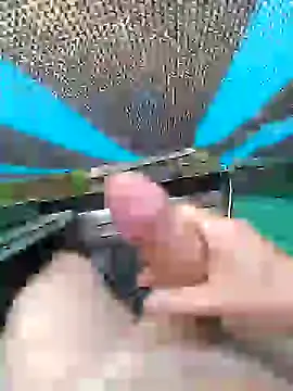 Alvaro2017 online show from February 2025 01:16:02 PM