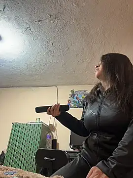 Snapshot of latinfemale chatting on November 2025 05:46:02 PM latinfemale online show from November 2025 05:46:02 PM