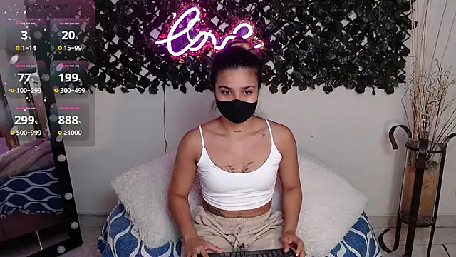 DestinyHills online show from January 2025 12:20:02 PM
