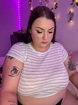 honeyviolet online show from November 2025 12:13:01 AM