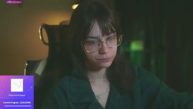 alyssa sweet online show from October 2025 06:11:02 AM