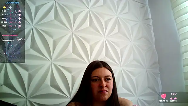 Snapshot of jerryandjessica chatting on October 2025 01:11:01 PM jerryandjessica online show from October 2025 01:11:01 PM