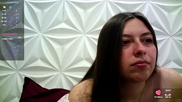 Snapshot of jerryandjessica chatting on October 2025 10:31:01 PM jerryandjessica online show from October 2025 10:31:01 PM