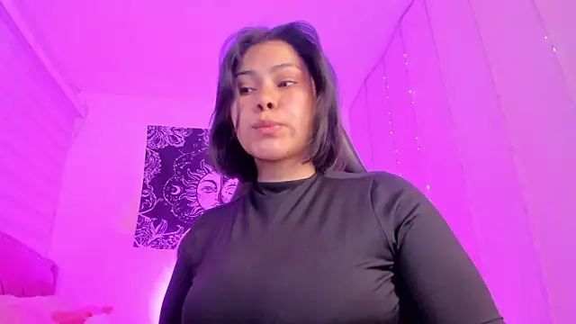 Karol karoline online show from February 2025 02:45:02 PM