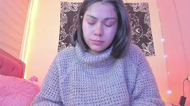 Karol karoline online show from February 2025 09:13:02 PM